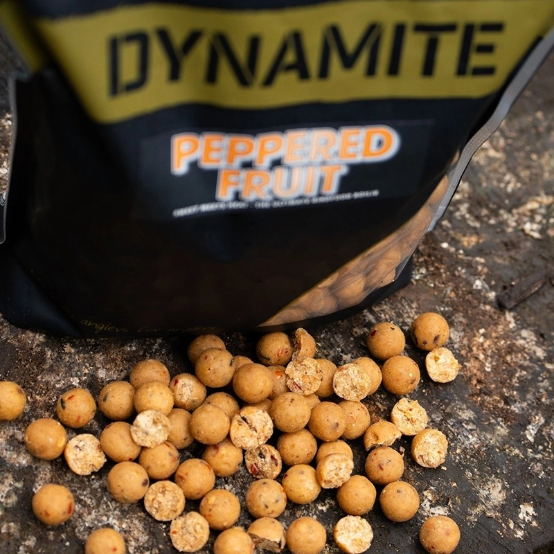 Dynamite Baits Peppered Fruit Boilies 15mm 1kg